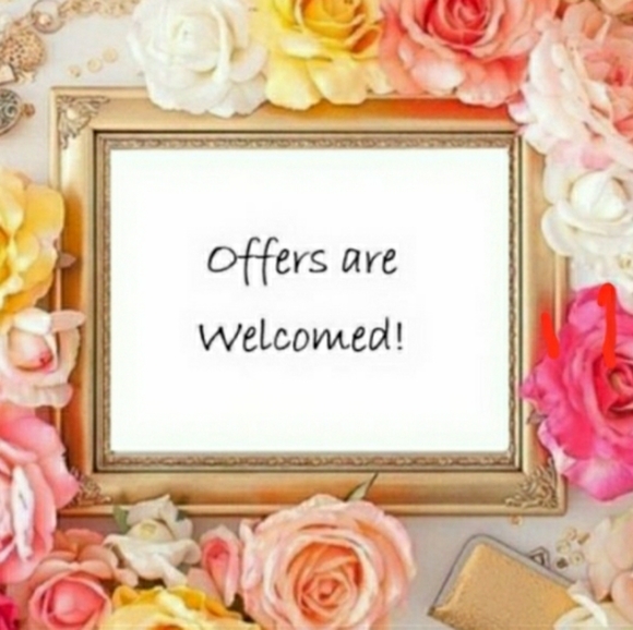 FRIENDS Theme T-shirt - Picture 8 of 8